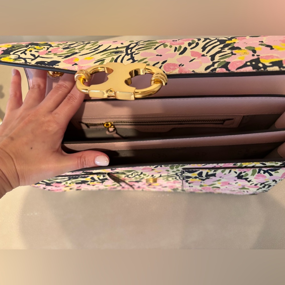 Tory Burch Handbag Crossbody - Picture 4 of 7